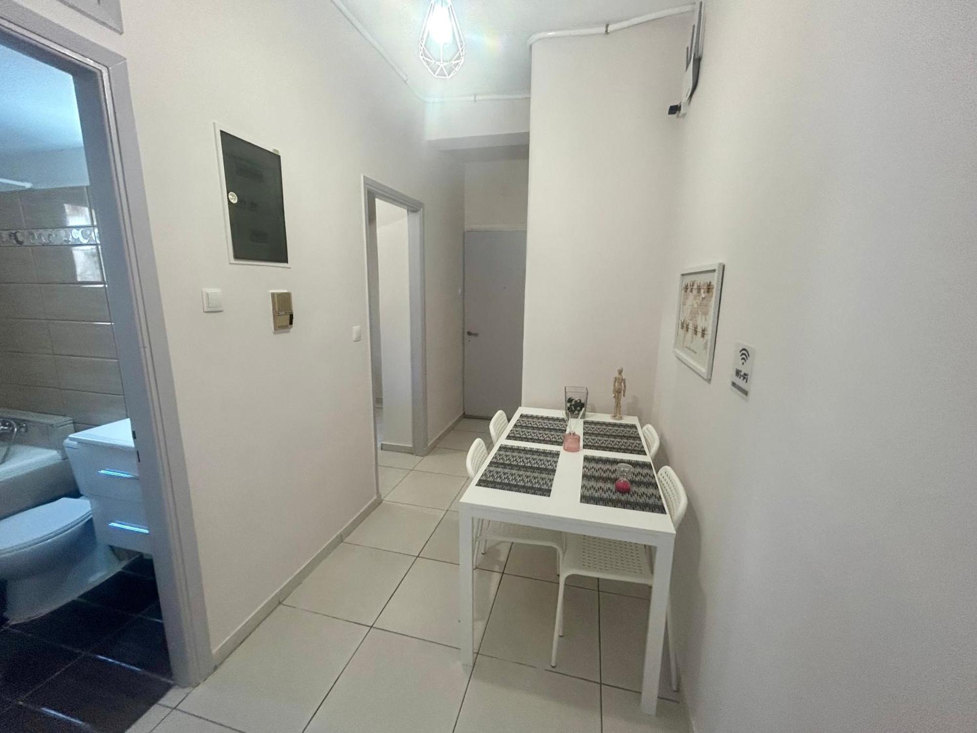Aktis Apartment 3 Near Airport Artemida  Bagian luar foto